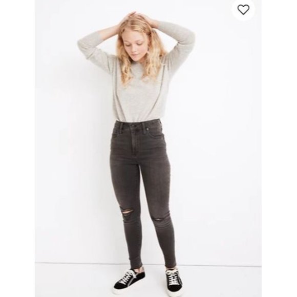 Madewell Denim - Madewell Curvy High-Rise Skinny Jeans. Size 30